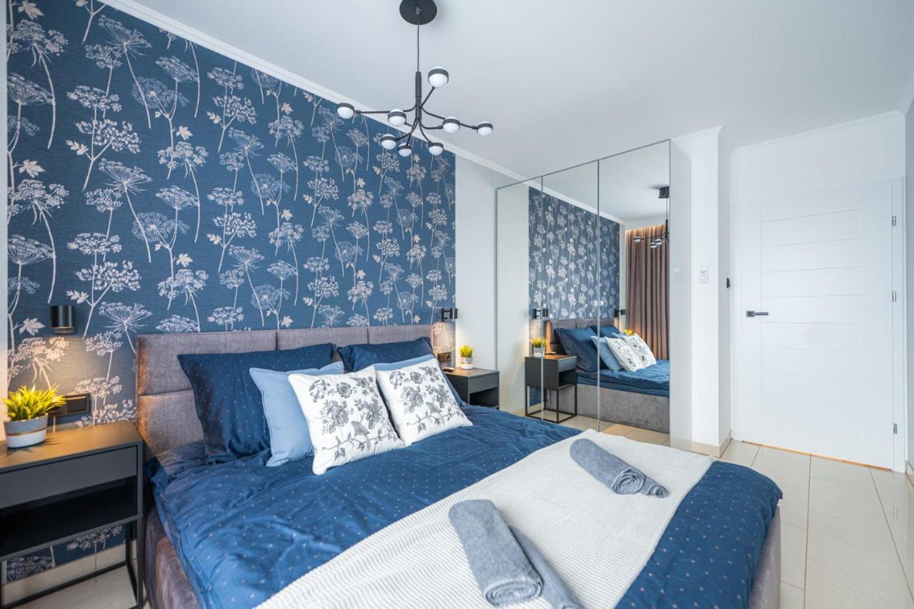 Apartament 55M2 - Darmowy Garaz - Klimatyzacja - Centrum - 24Na7 Вроцлав Екстериор снимка