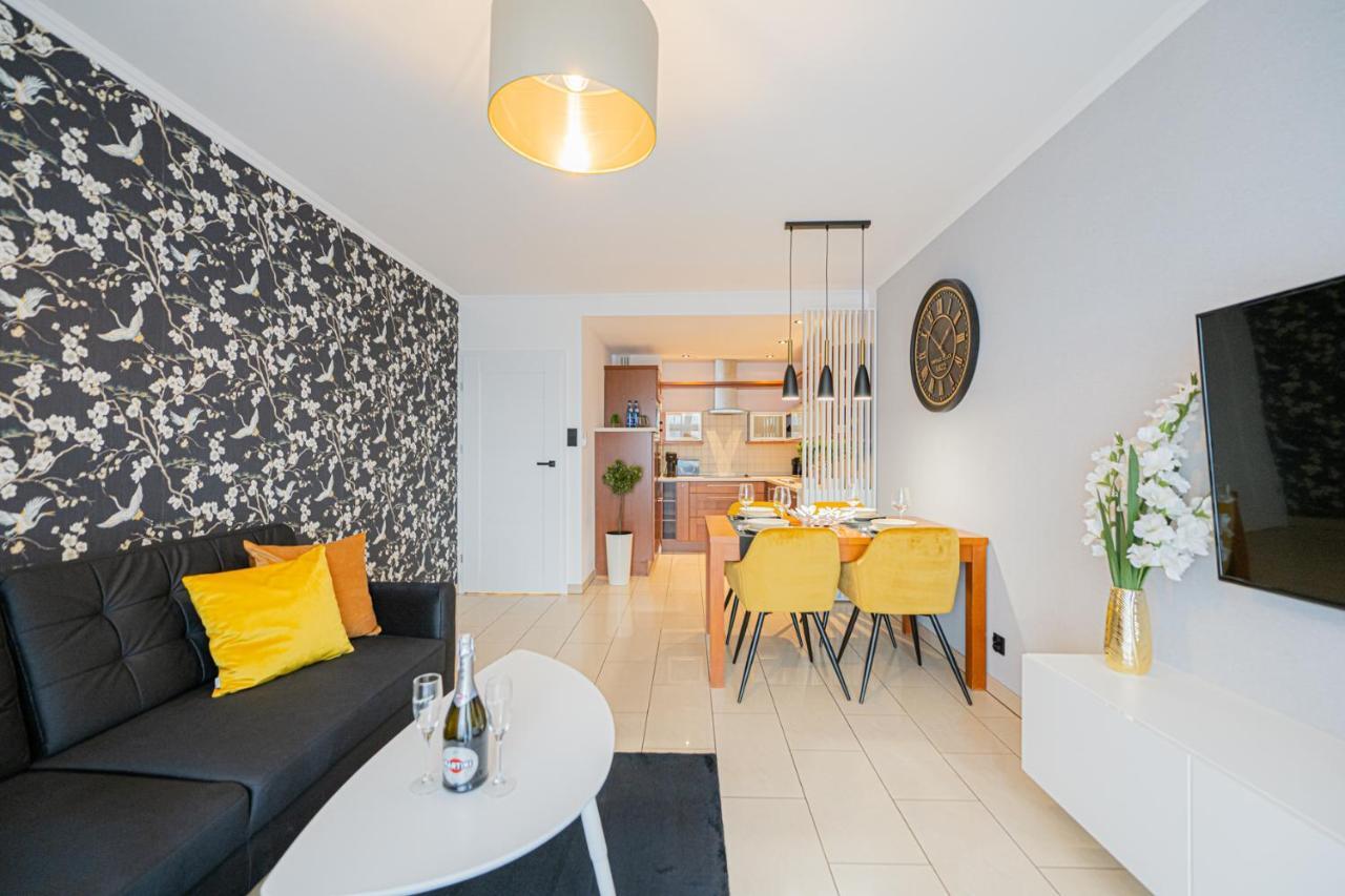 Apartament 55M2 - Darmowy Garaz - Klimatyzacja - Centrum - 24Na7 Вроцлав Екстериор снимка